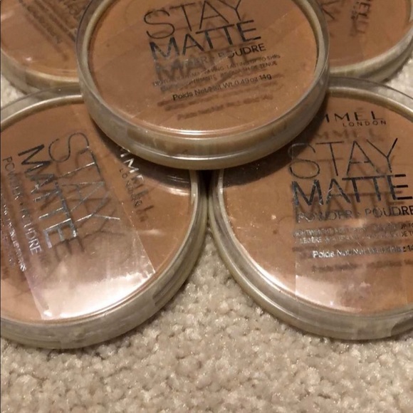 Mystery makeup box - Picture 7 of 12